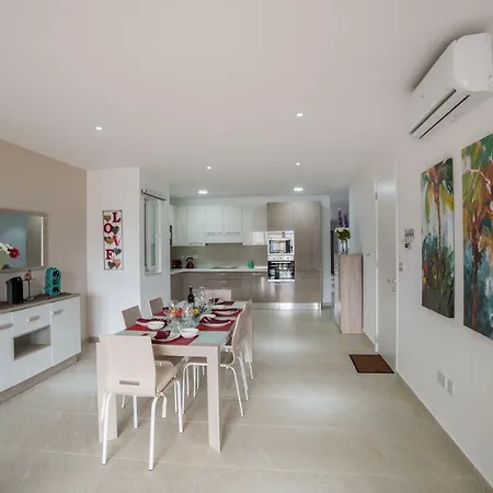 Luxury Valley View St Julians Apartment Saint Julian's